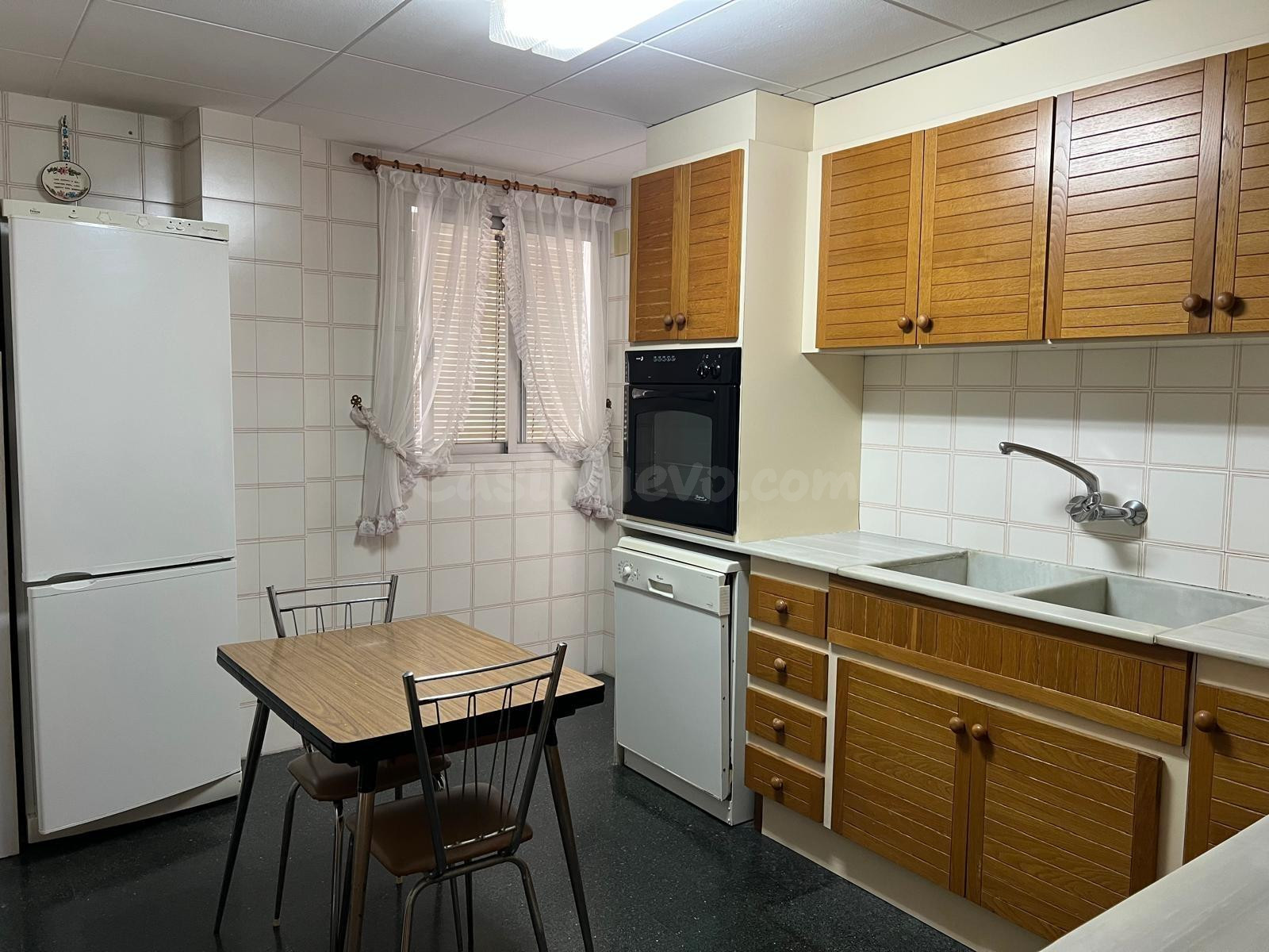 Piso en zona San José - Ontinyent - foto 3