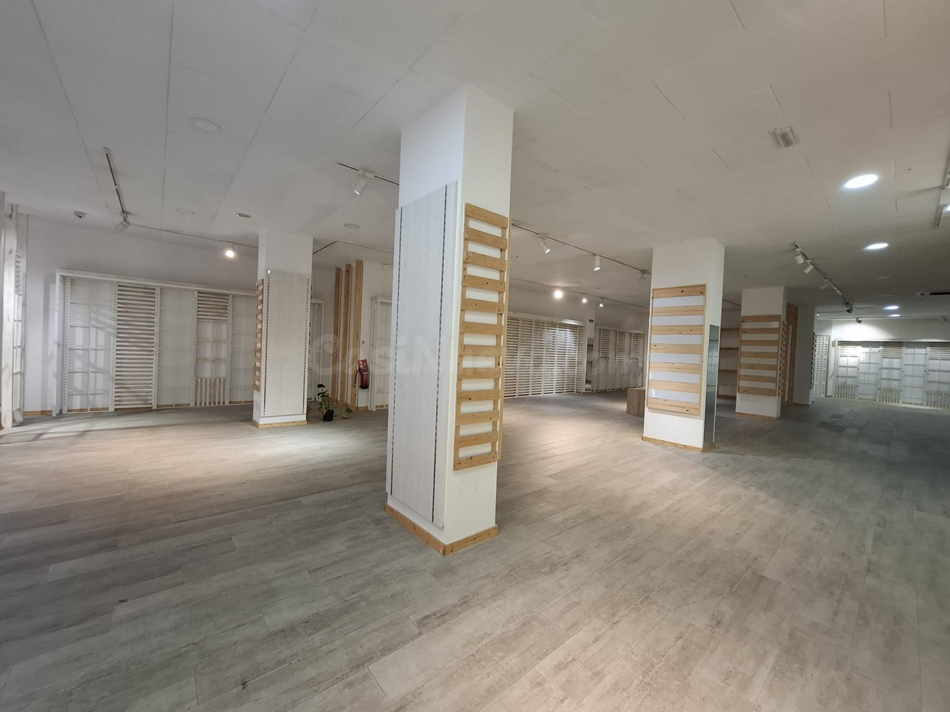 Local comercial en zona San José - Ontinyent - foto 5