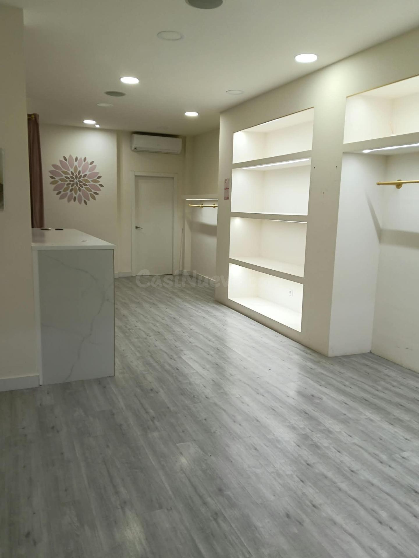 Alquiler Local Comercial en Ontinyent - Sant Josep - foto 3