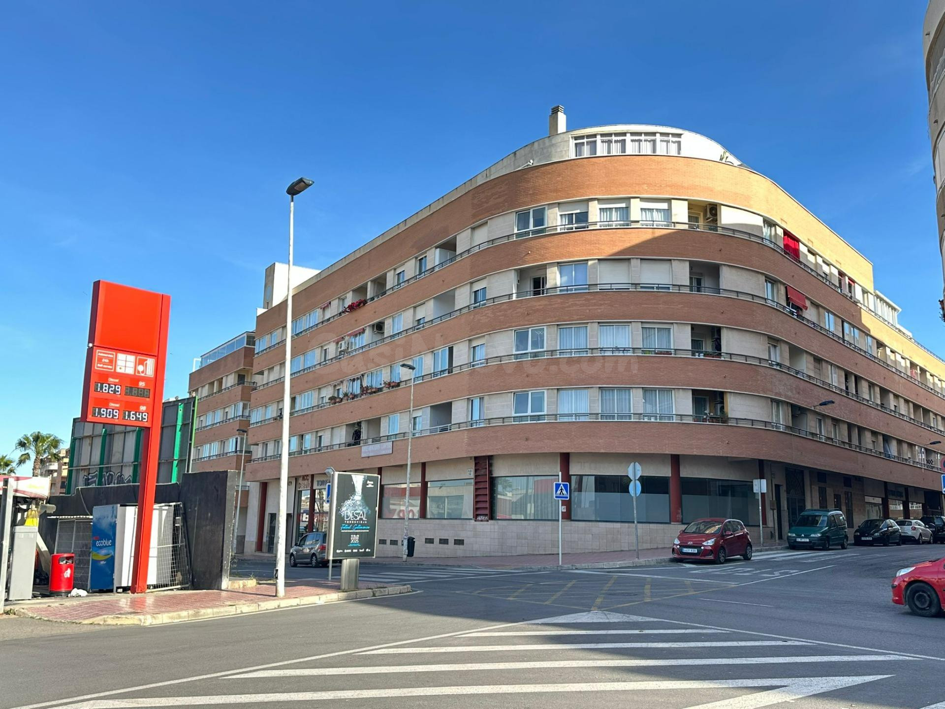 2 DORMI , 2 BAÑOS , CENTRO , 143.500€