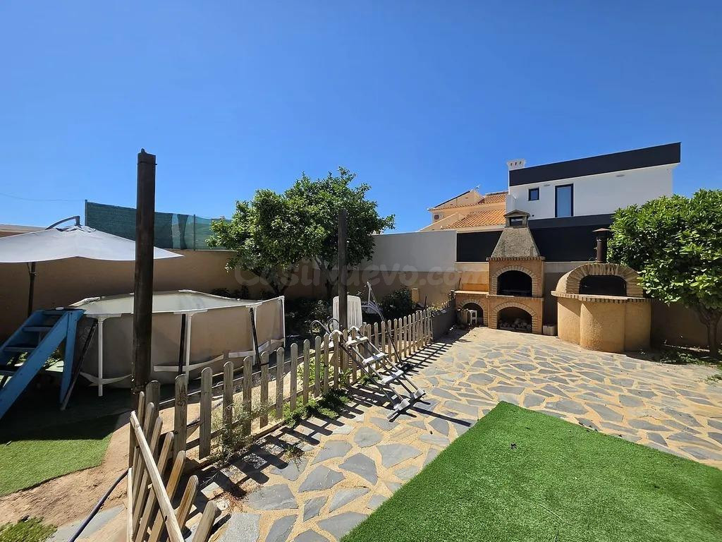 AGUAS NUEVAS, CHALETH EN VENTA...430M2 PARCELA 3 HABS 2 BAÑOS 425.000€ - foto 2
