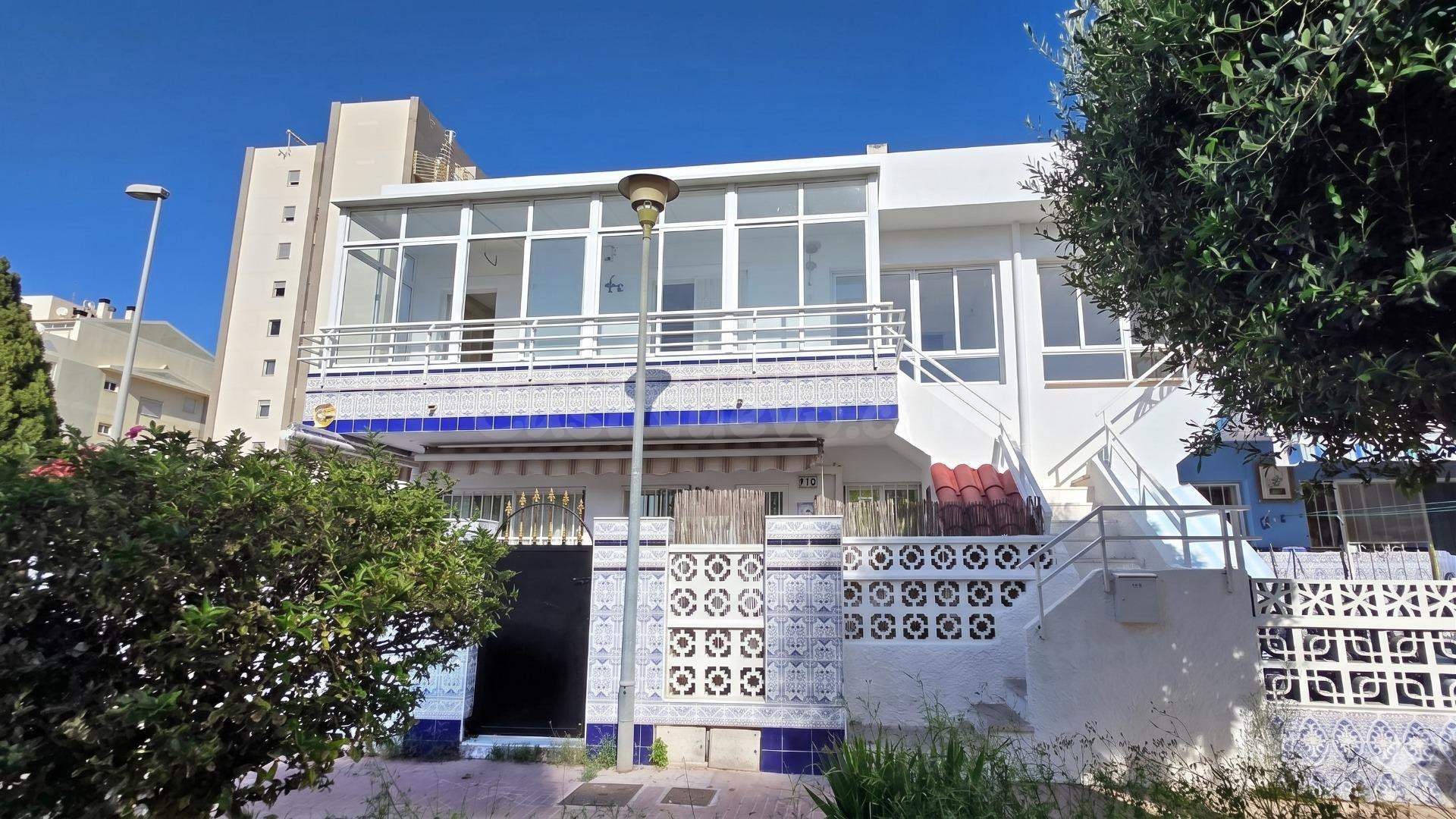 Bungalow en Planta Alta con Jardín Privado y Rentabilidad Garantizada – Nueva Torrevieja