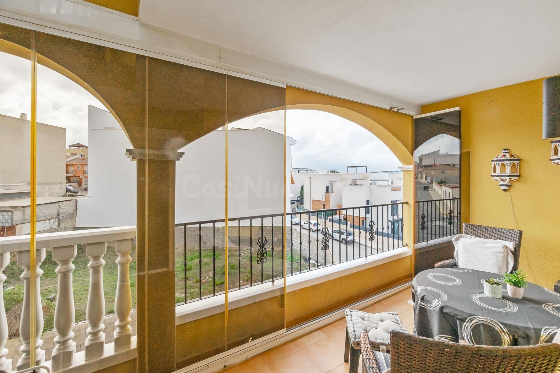 Benijófar, Acogedor Atico dúplex con solárium privado en Ben