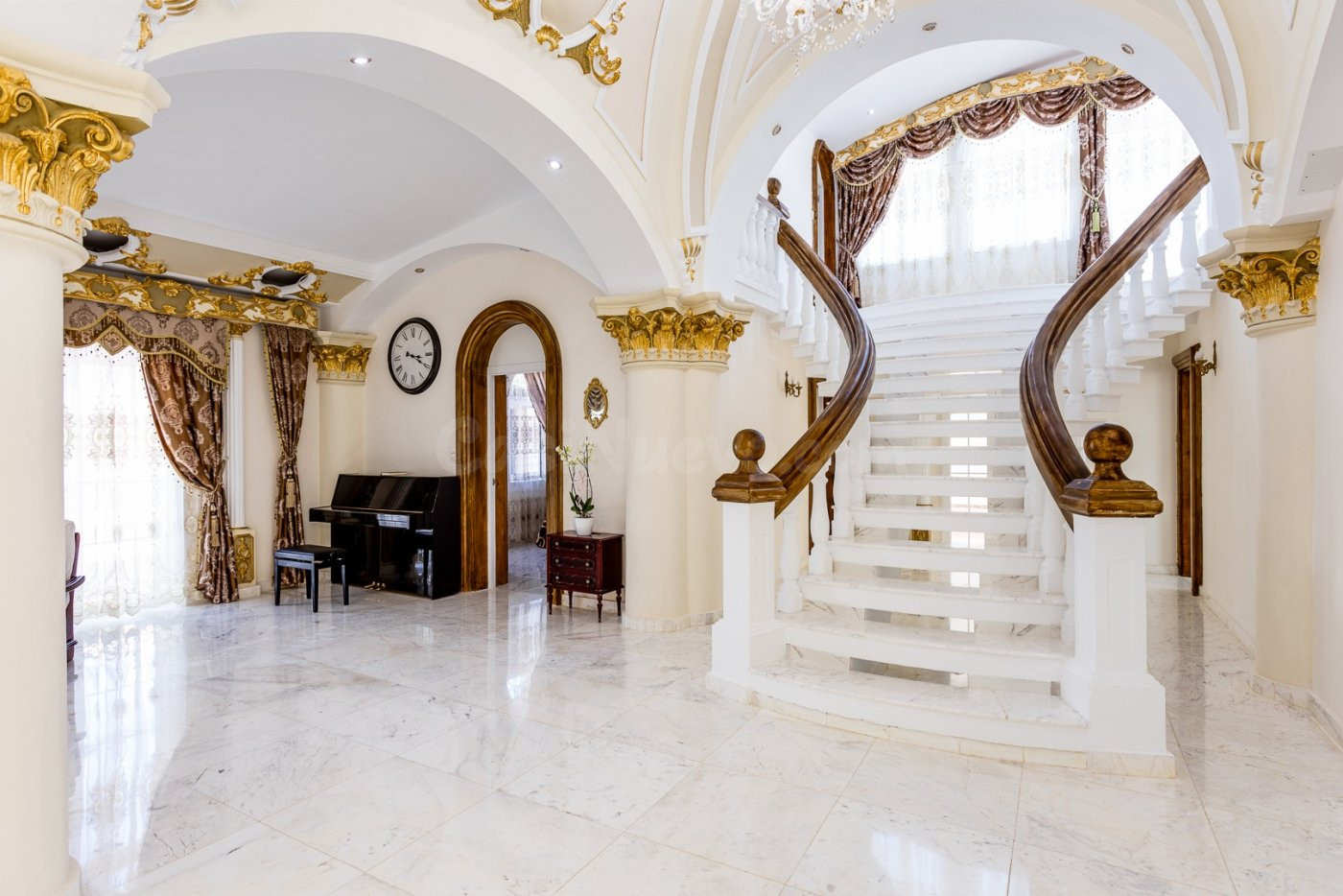 VILLA DE LUJO MUY CERCA DEL MAR - foto 3