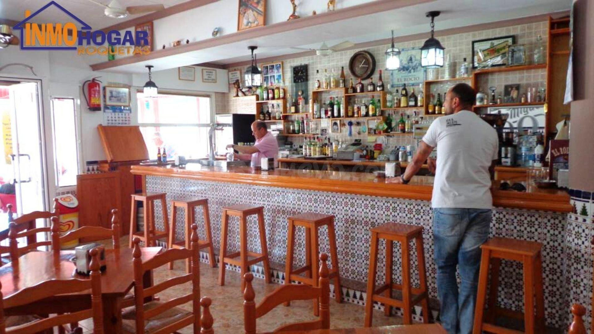 ¡Inicia tu negocio en la costa! Bar Restaurante listo para t - foto 2