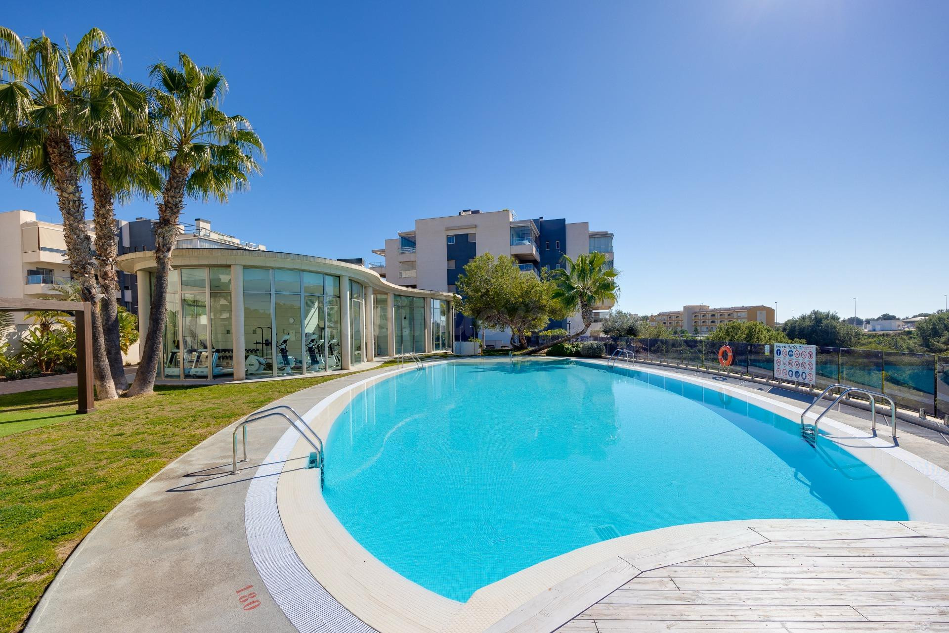 Apartamento con gran terraza y licencia turística en Villama - foto 2