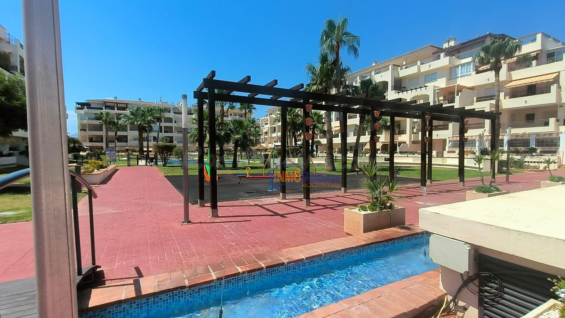 ¡Vacaciones de Ensueño! Moderno Piso con 8 Piscinas a Solo 6 - foto 4