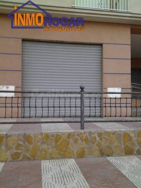 LOCAL EN BASTO EN ROQUETAS DE MAR. VENDER O ALQUILAR UN TROZ - foto 5