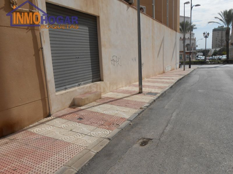 LOCAL EN BASTO EN PRINCIPAL AV. DE AGUADULCE.  ZONA NETAMENT - foto 2