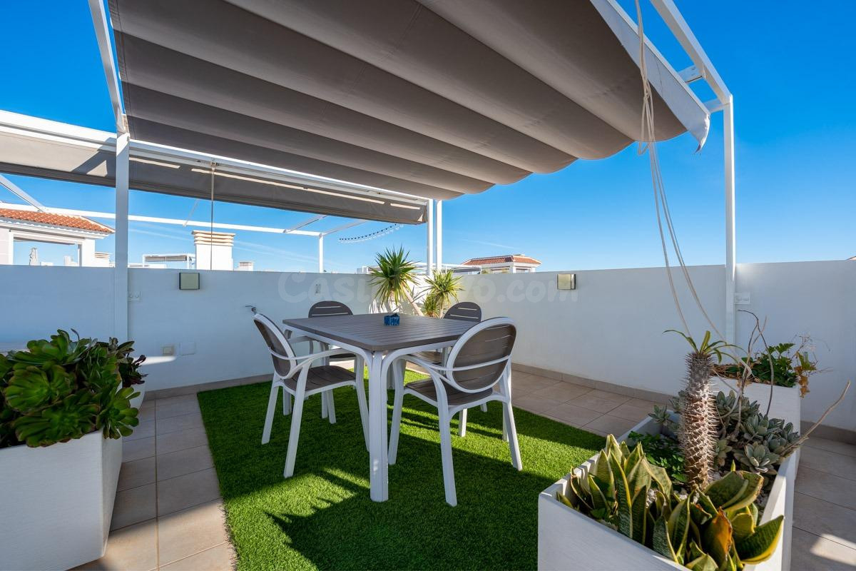 Apartamento 2 hab, 2 baños y solarium - foto 3
