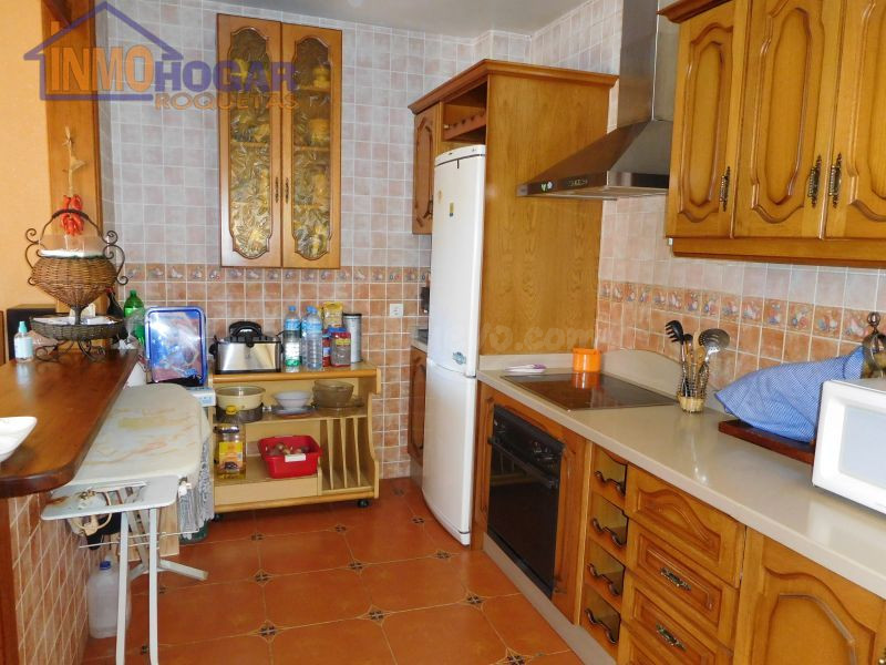 ¡Oportunidad Única: Vivienda con Local Bar en El Solanillo,  - foto 5