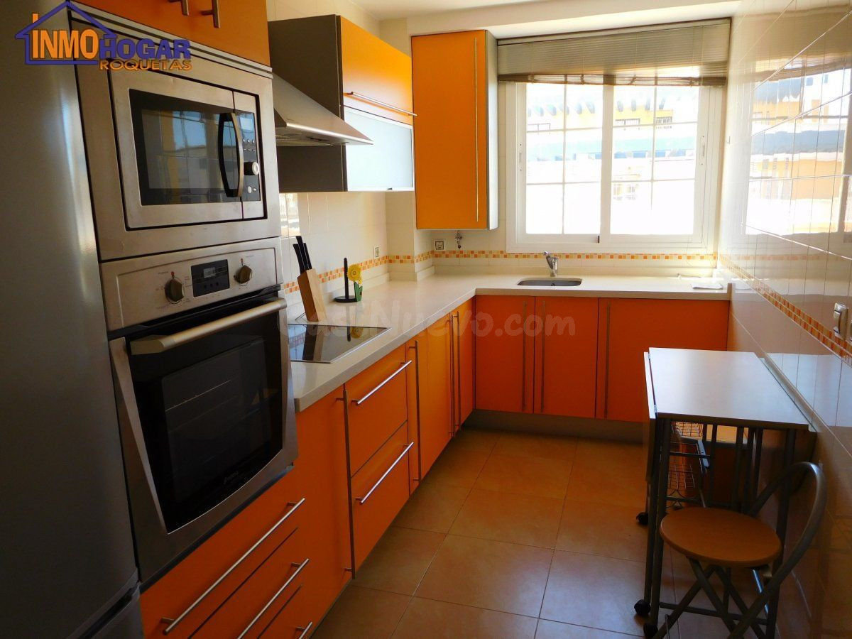 “Exclusivo Semiático con Vistas al Mar y Piscina Comunitaria - foto 2