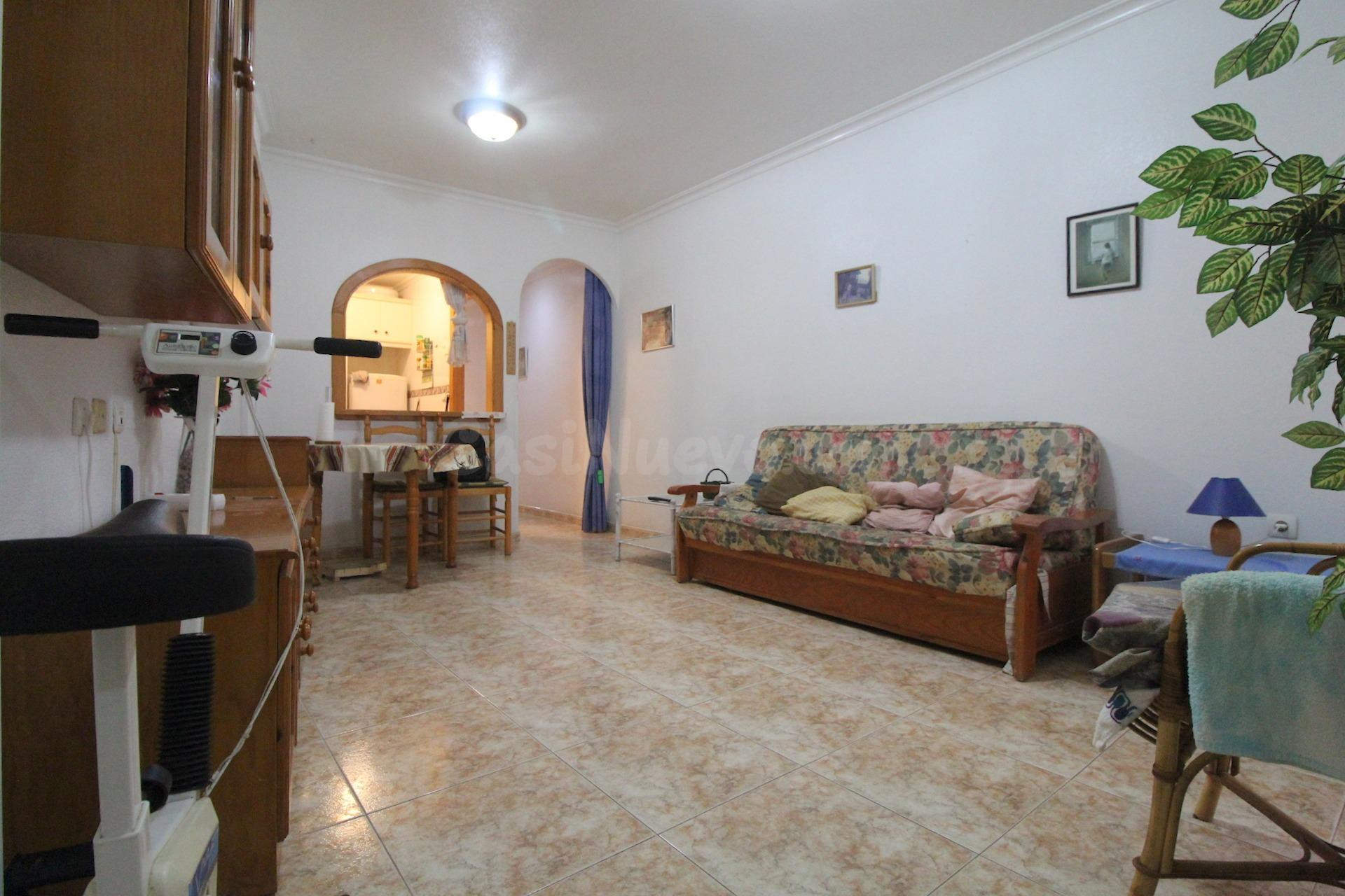 Apartamento de 2 dormitorios frente al mar con garaje incluido