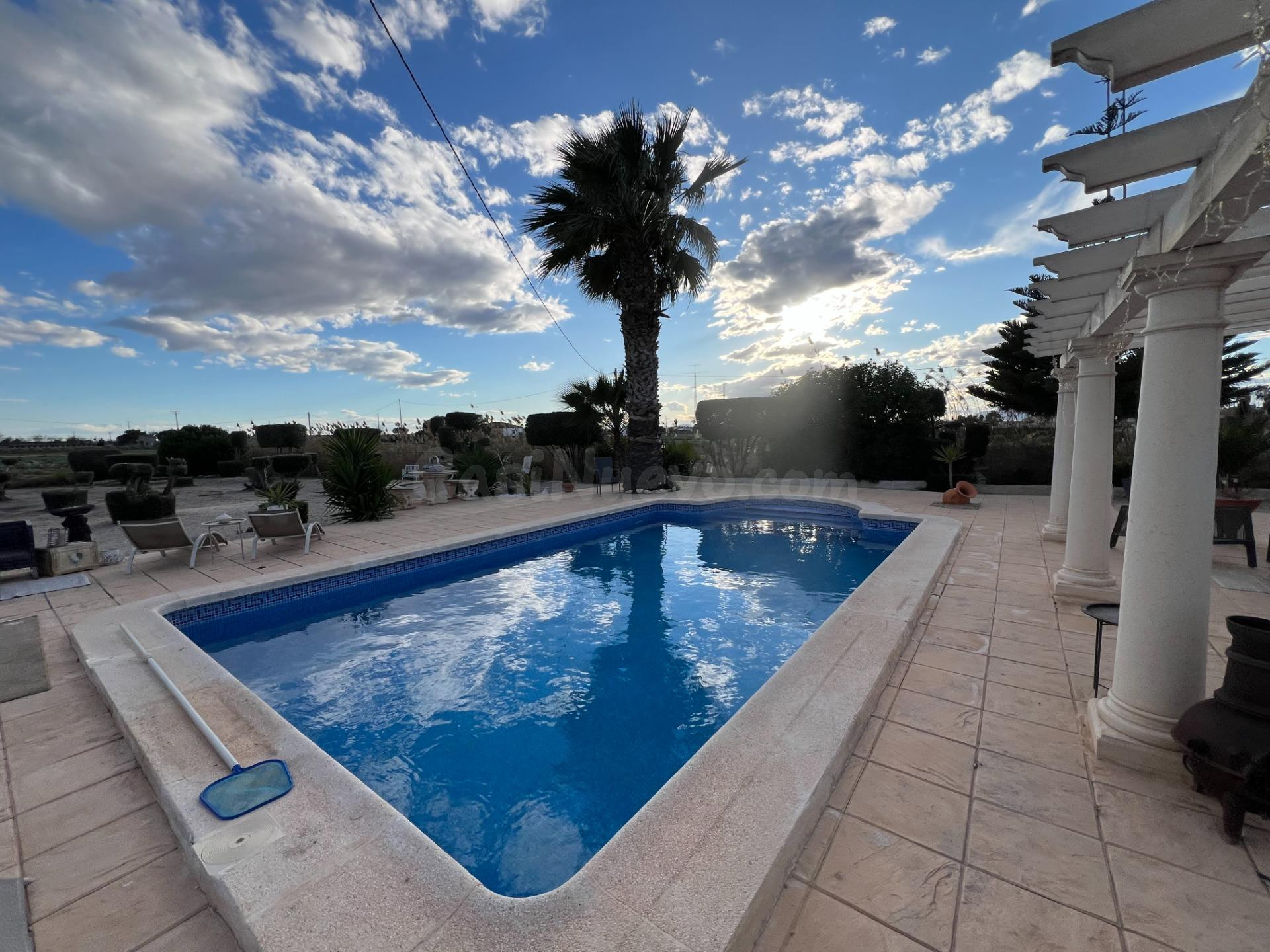 Descubra la combinación perfecta de encanto rural y vida mod - foto 5