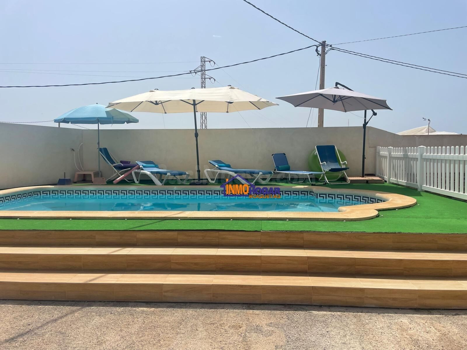 "EXCELENTE VIVIENDA CON PARCELA Y PISCINA CON ZONAS AMPLIAS  - foto 5