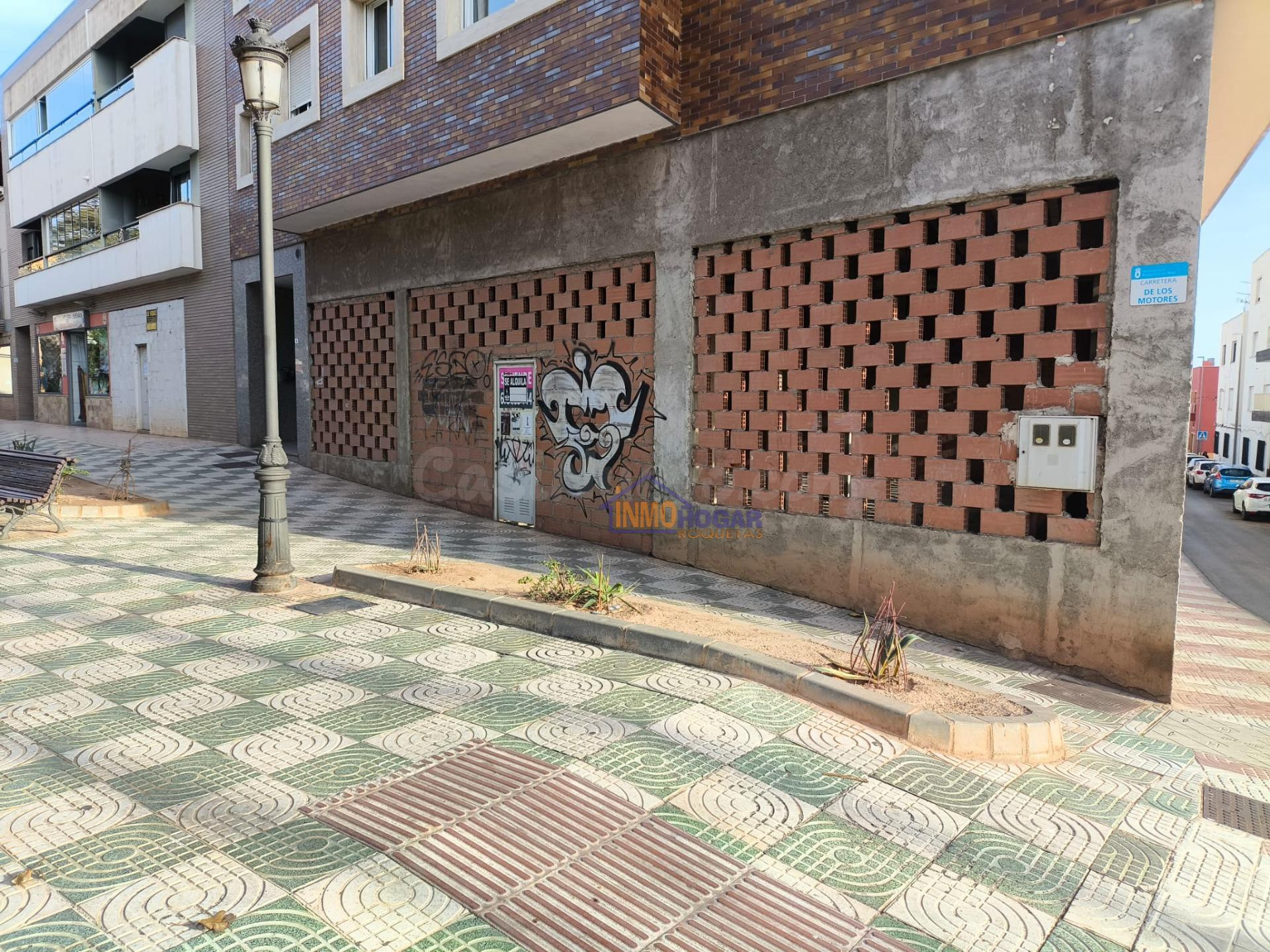 Local comercial 155m² en venta - ROQUETAS DE MAR