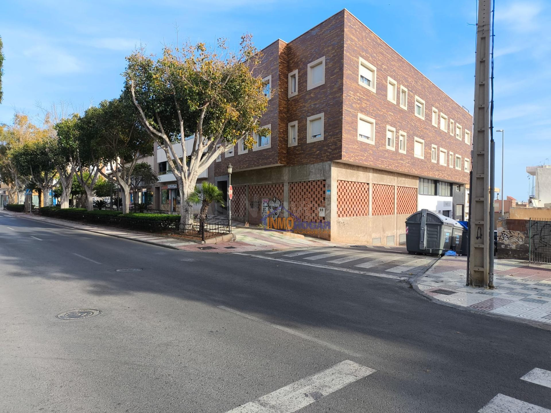 Local comercial 155m² en venta - ROQUETAS DE MAR - foto 4