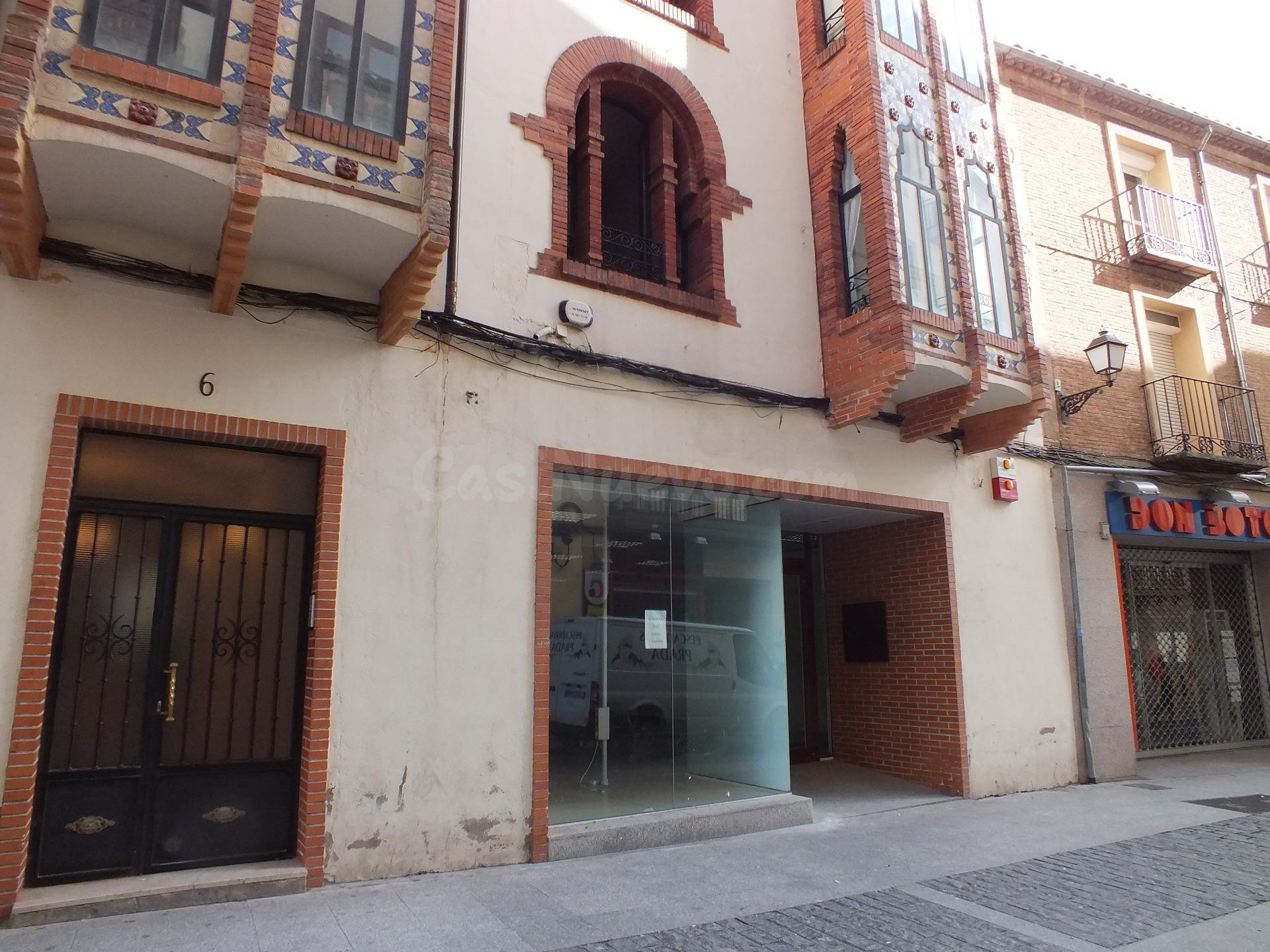 Local comercial muy céntrico en edificio singular