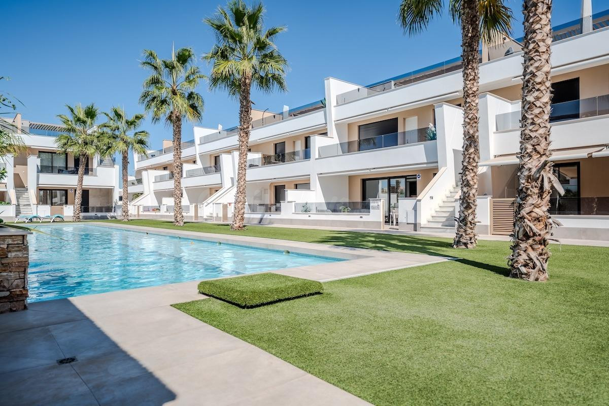 Apartamento de lujo en planta baja - A 850m de la playa en S