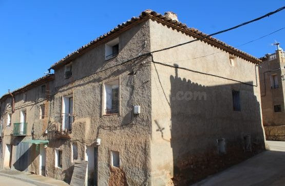 Super ofertón- Casa en Santa María de Huerta por 3.750 €