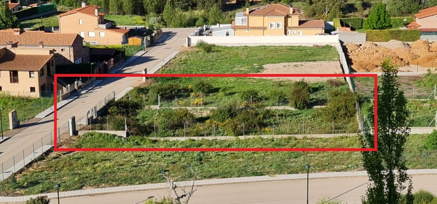 Parcela en Urbanización La Toba- Fuentetoba