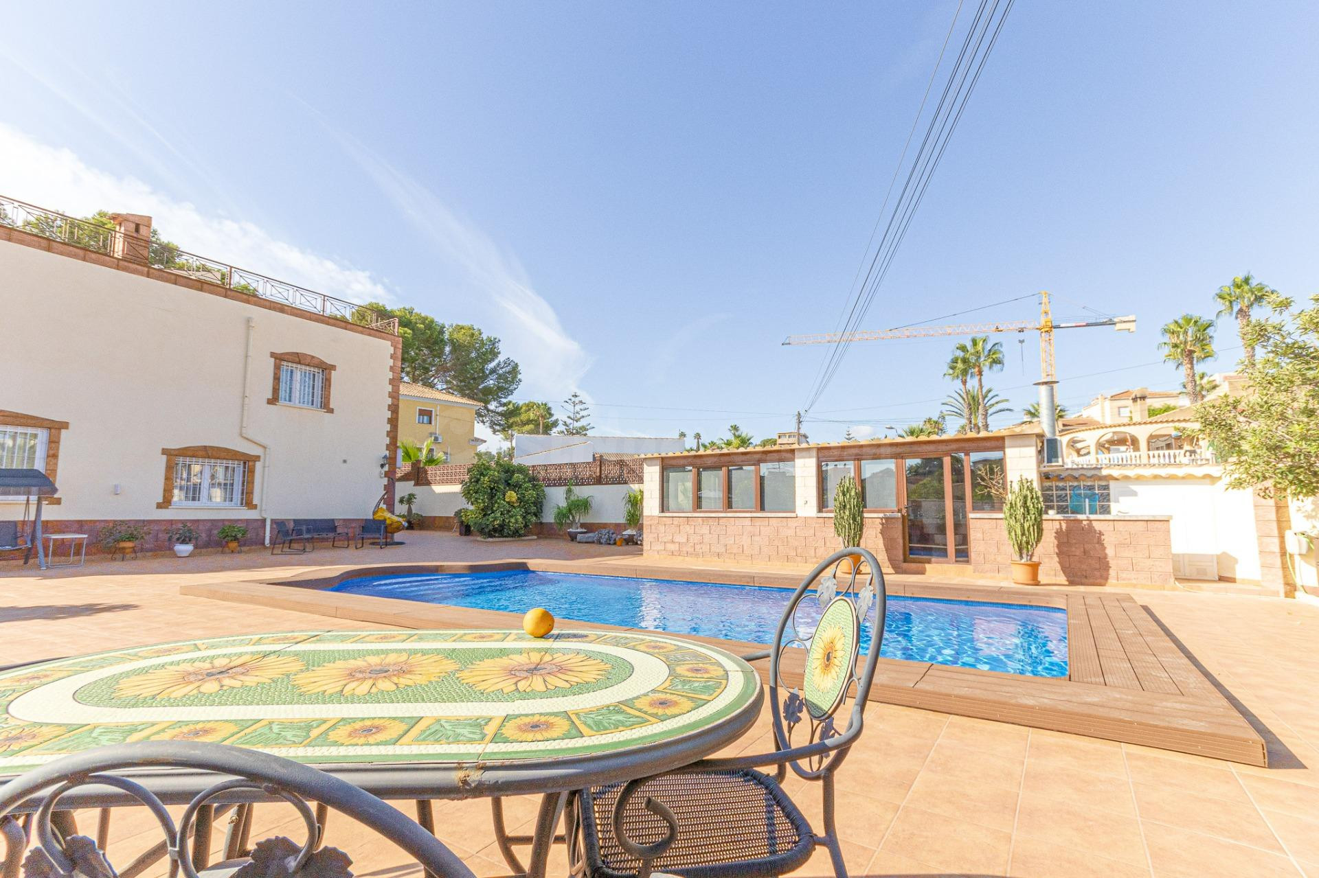 Impresionante chalet en Los Balcones de 6 dormitorios, 4 baños y 2 cocinas (Torrevieja)