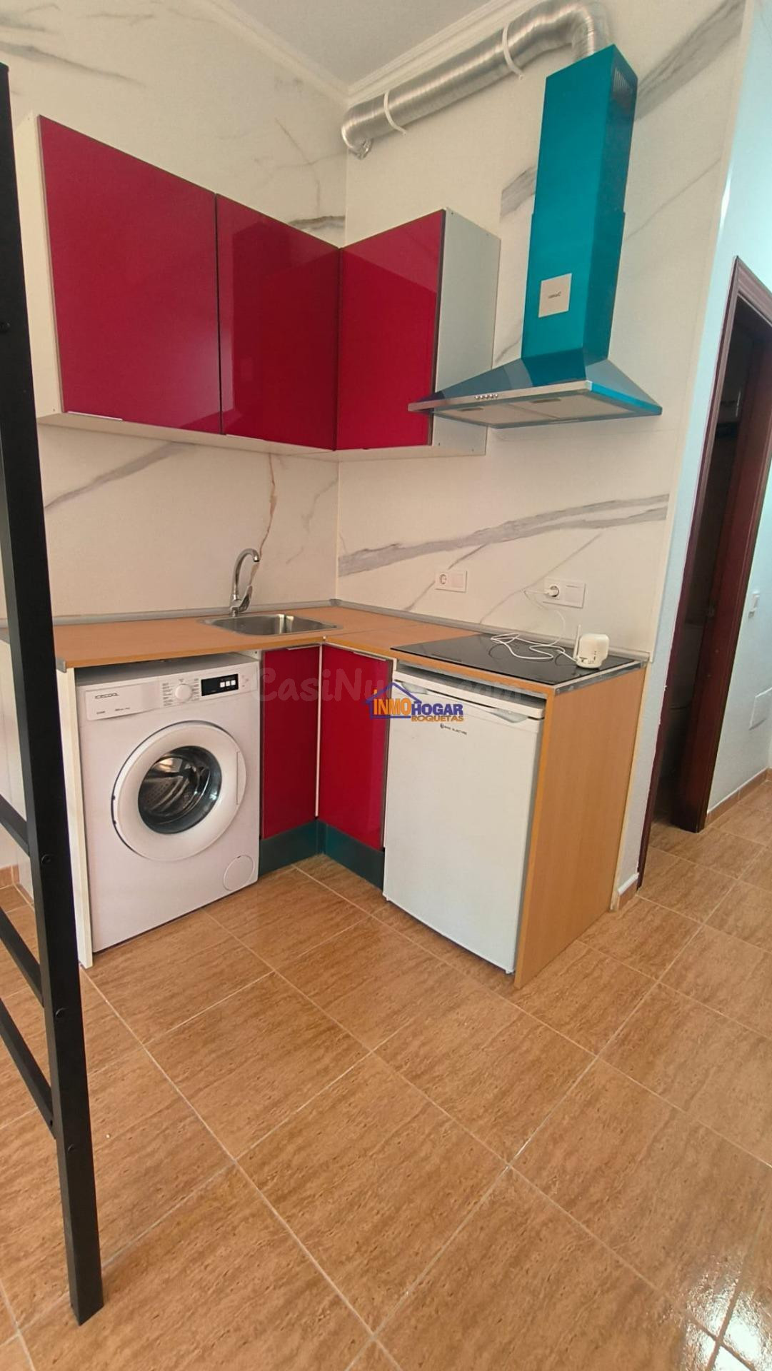 Estudio Recién Reformado en Aguadulce, a Pocos Pasos del Mar - foto 4