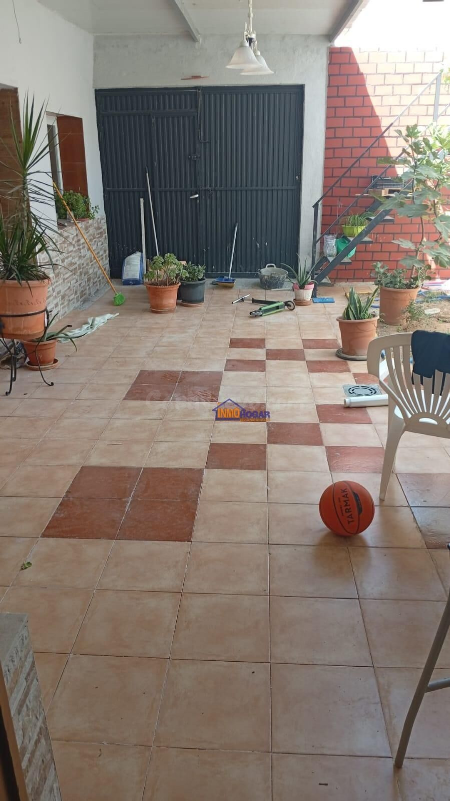 Amplia Casa en El Ejido - Santo Domingo a un Precio Atractiv - foto 2