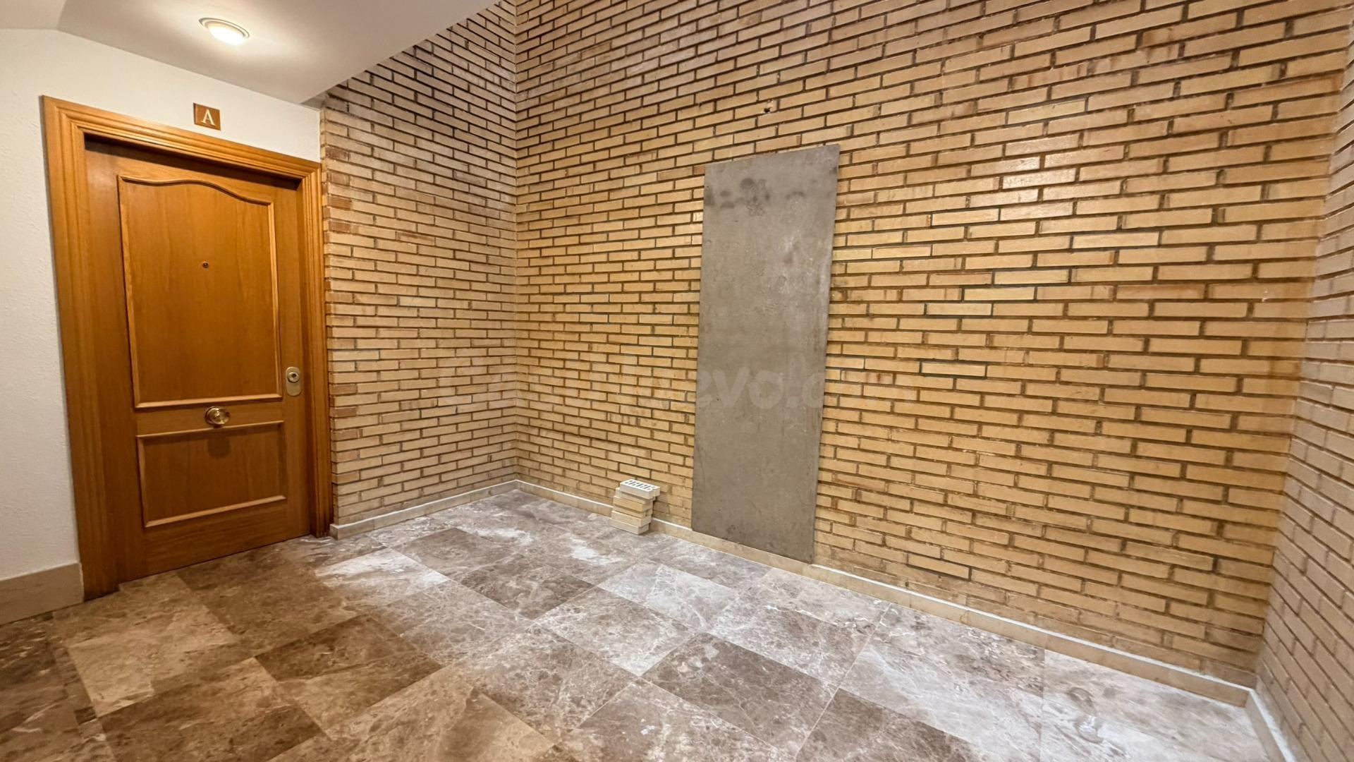 127 m2 con doble posibilidad: oficina funcional o vivienda a - foto 4