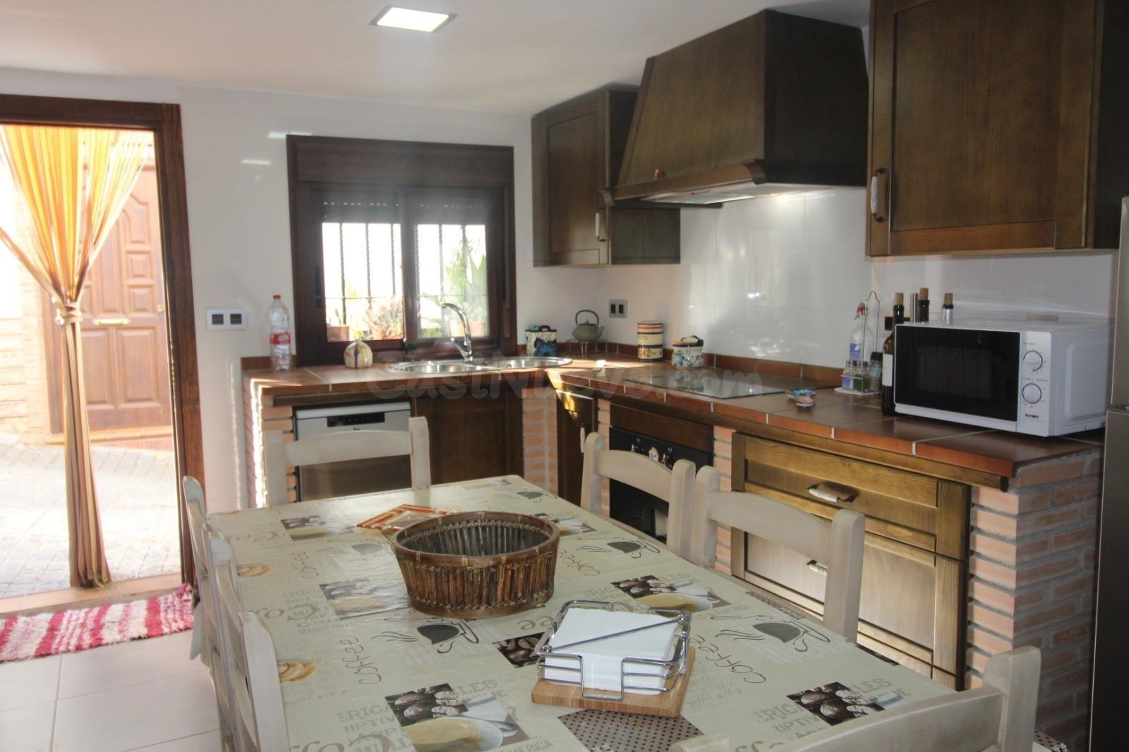 Encantador Adosado en Laujar de Andarax - €145,000