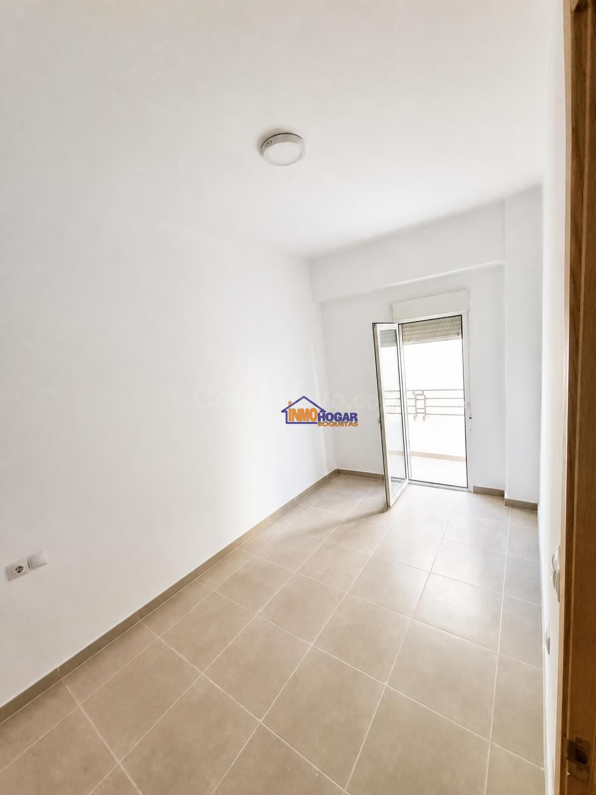 Piso reformado en el corazón de Roquetas de Mar por solo 58, - foto 5