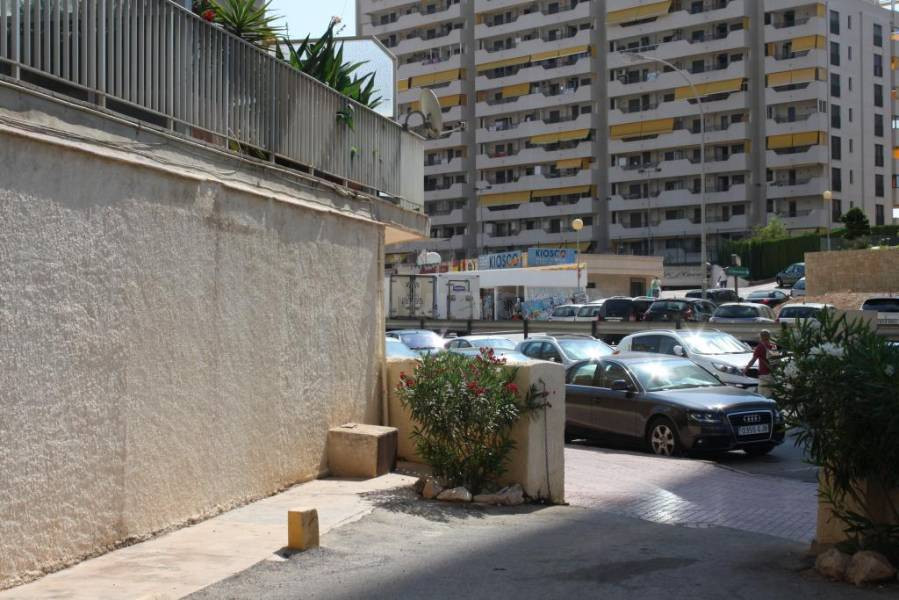 Local comercial 311m² en venta - Caleta - foto 2