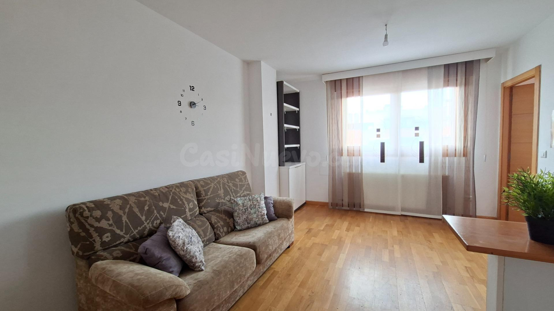 Apartamento en Camaretas: tu primera vivienda o una inversión inteligente. - foto 2