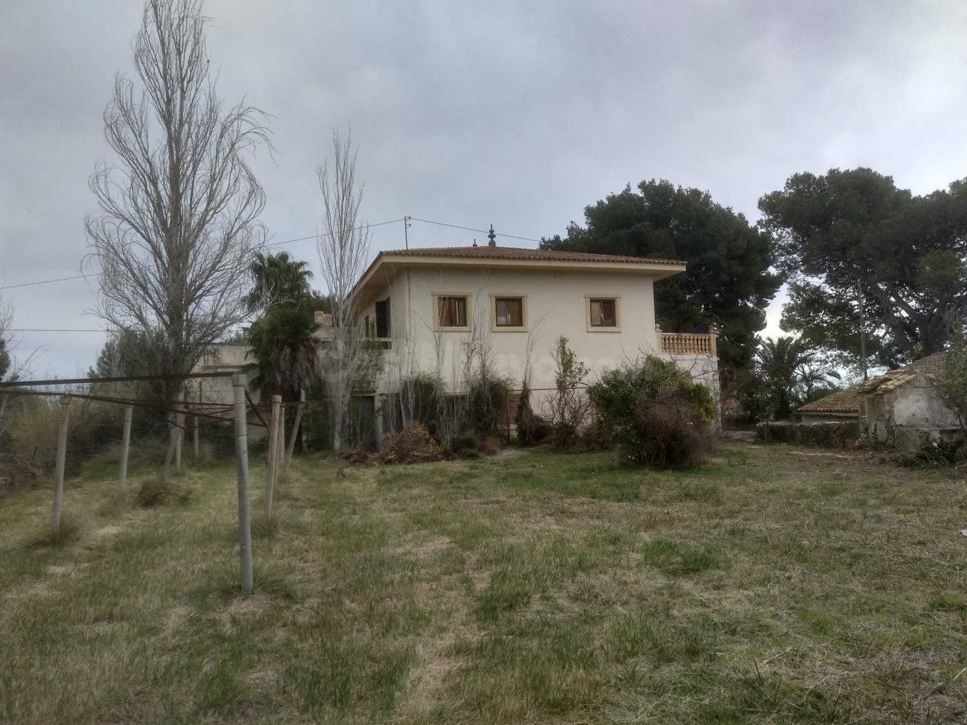 Parcela en venta - Afueras de la población