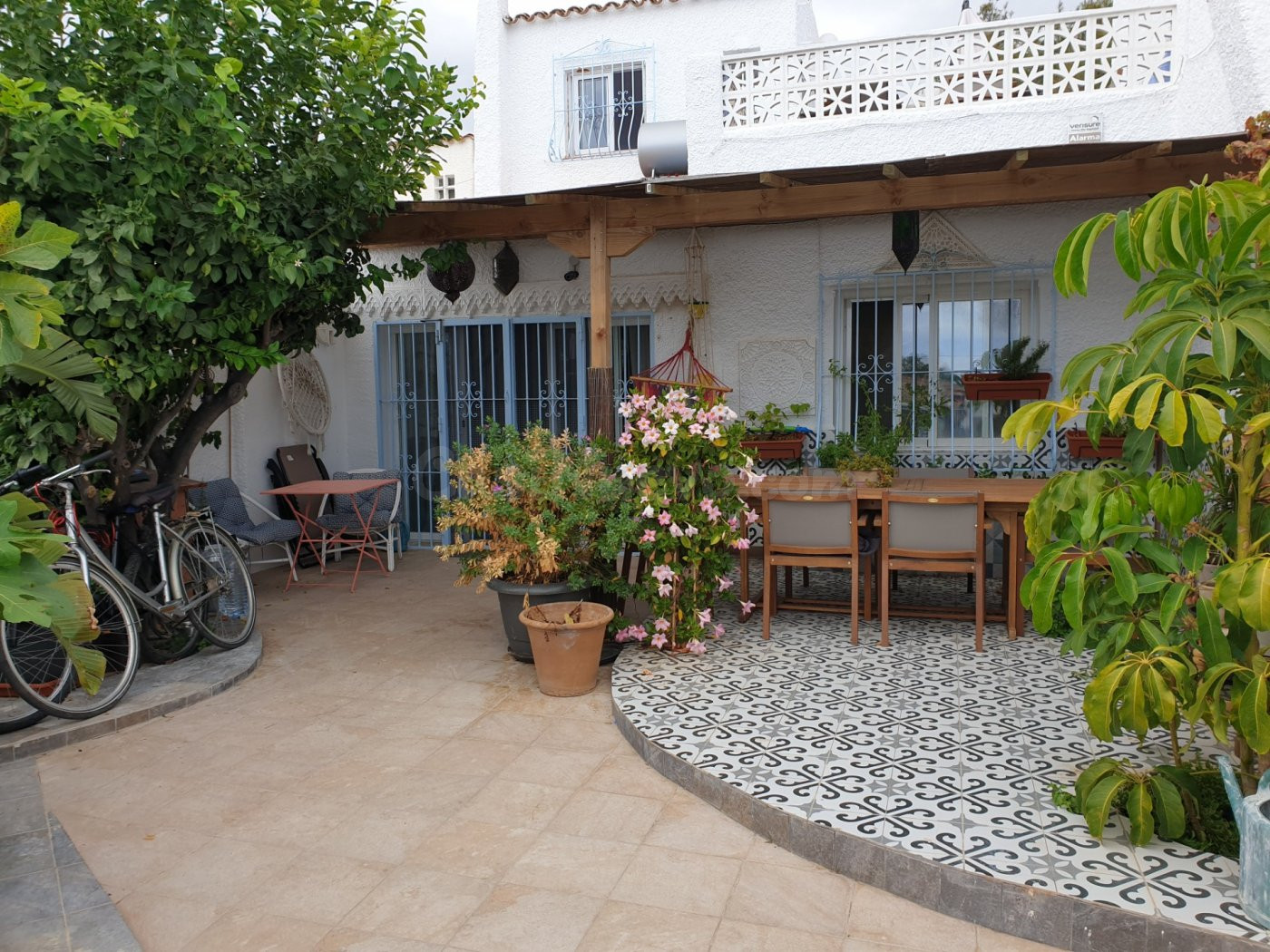 Acogedor Bungalow Reformado a Pocos Pasos del Centro de Calp - foto 2