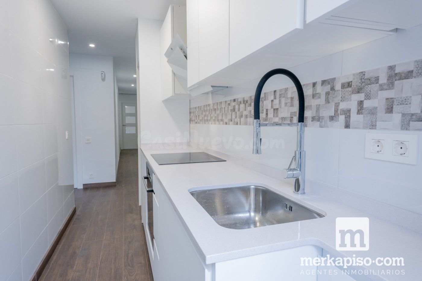Se vende piso en Viladecans totalmente reformado - foto 2