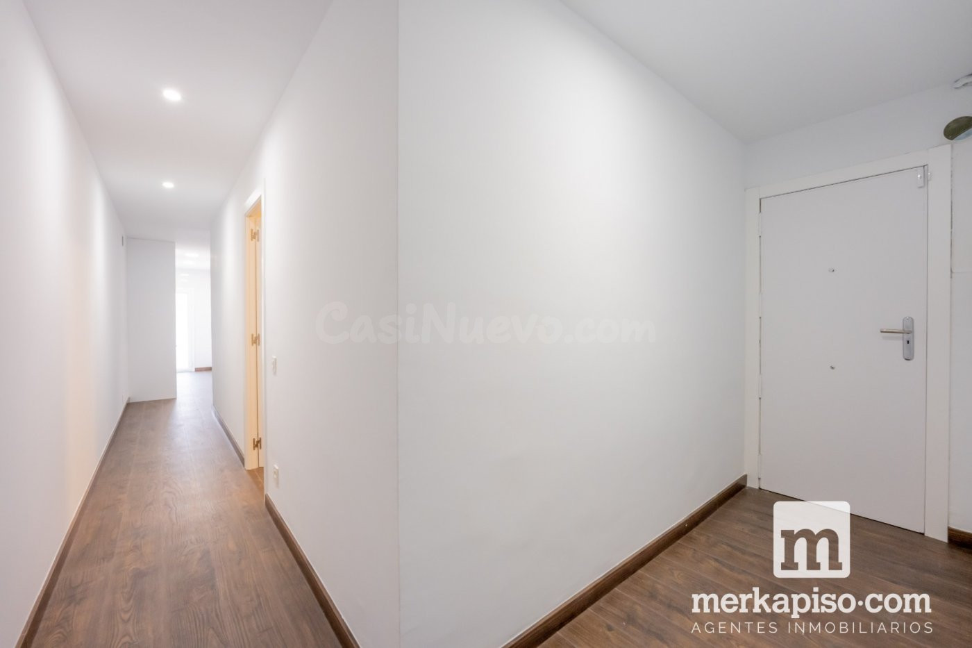Se vende piso en Viladecans totalmente reformado - foto 5
