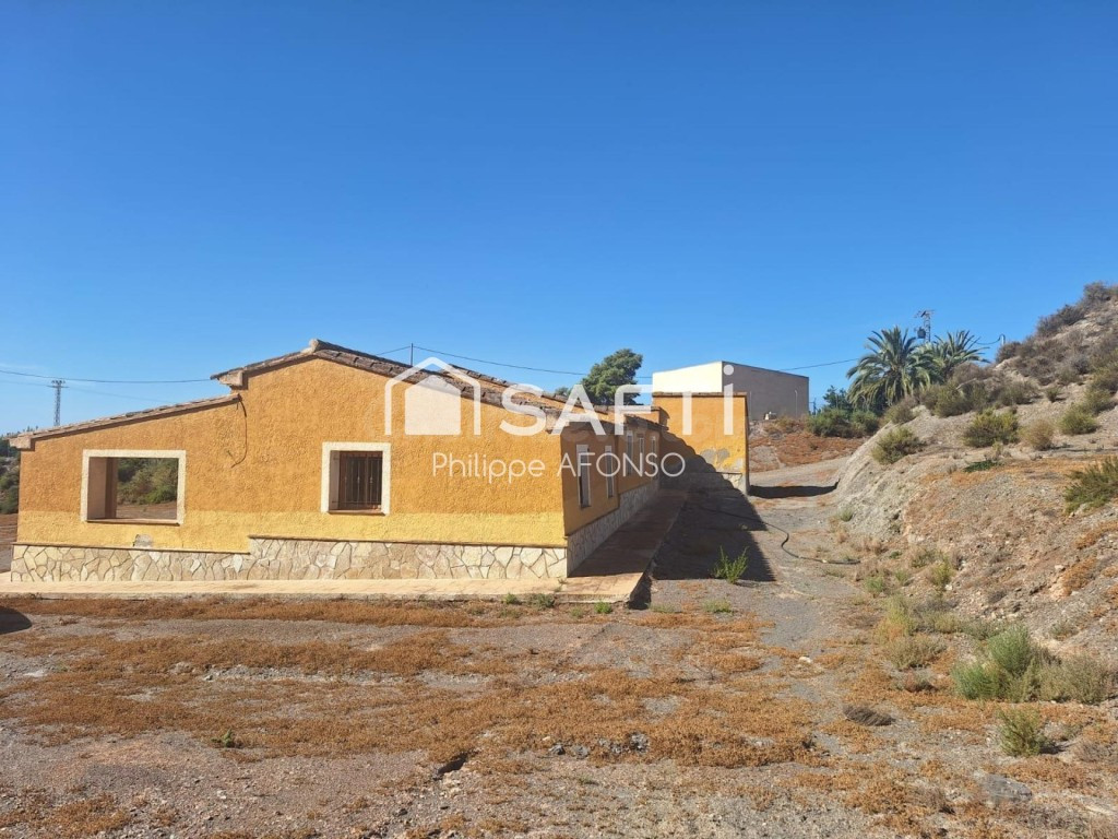 encantadora finca a solo 10 minutos de la ciudad - foto 4