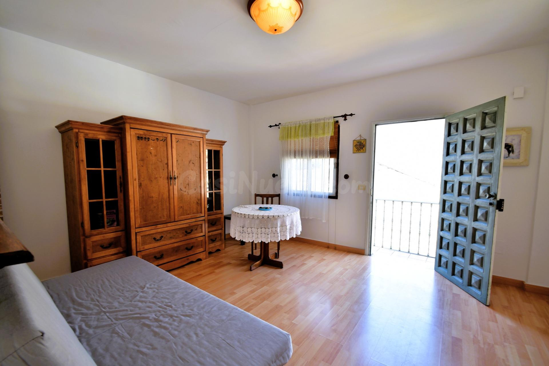 Bonito Apartamento Bajo 2 habitaciones - foto 2