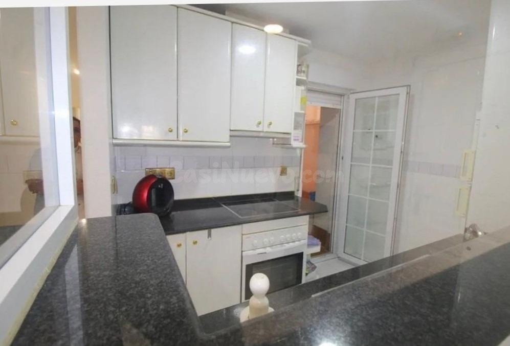 Apartamento con patio a 10 minutos de la Playa del Cura - foto 4