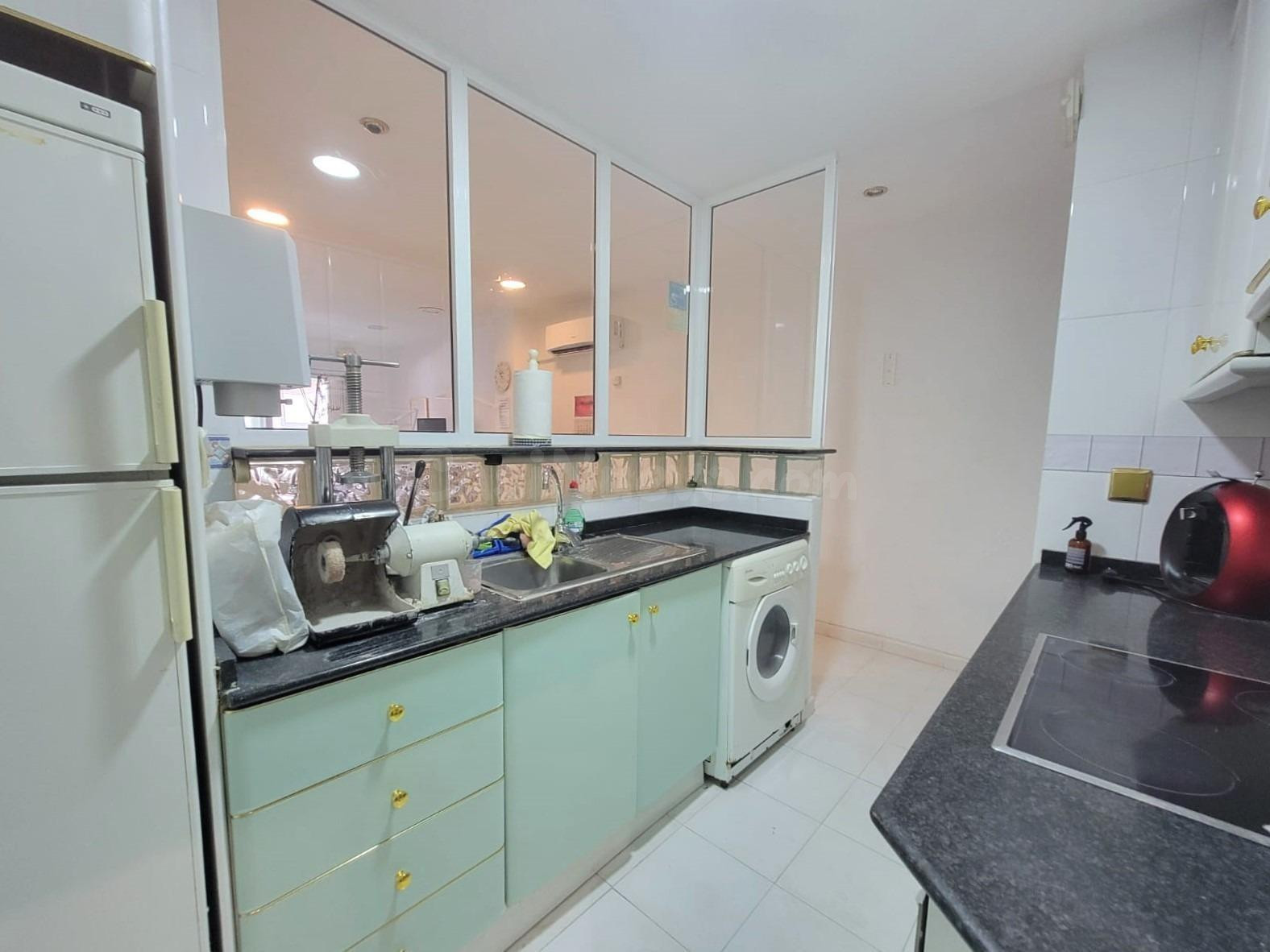 Apartamento con patio a 10 minutos de la Playa del Cura - foto 5