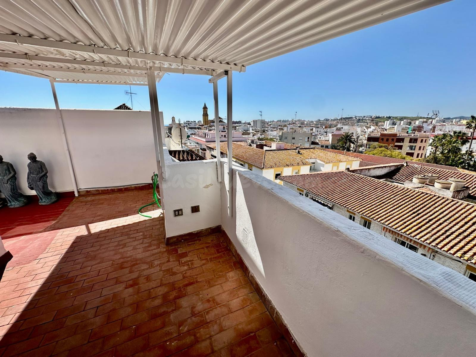 Ático Centro Estepona: Gran Oportunidad - foto 2