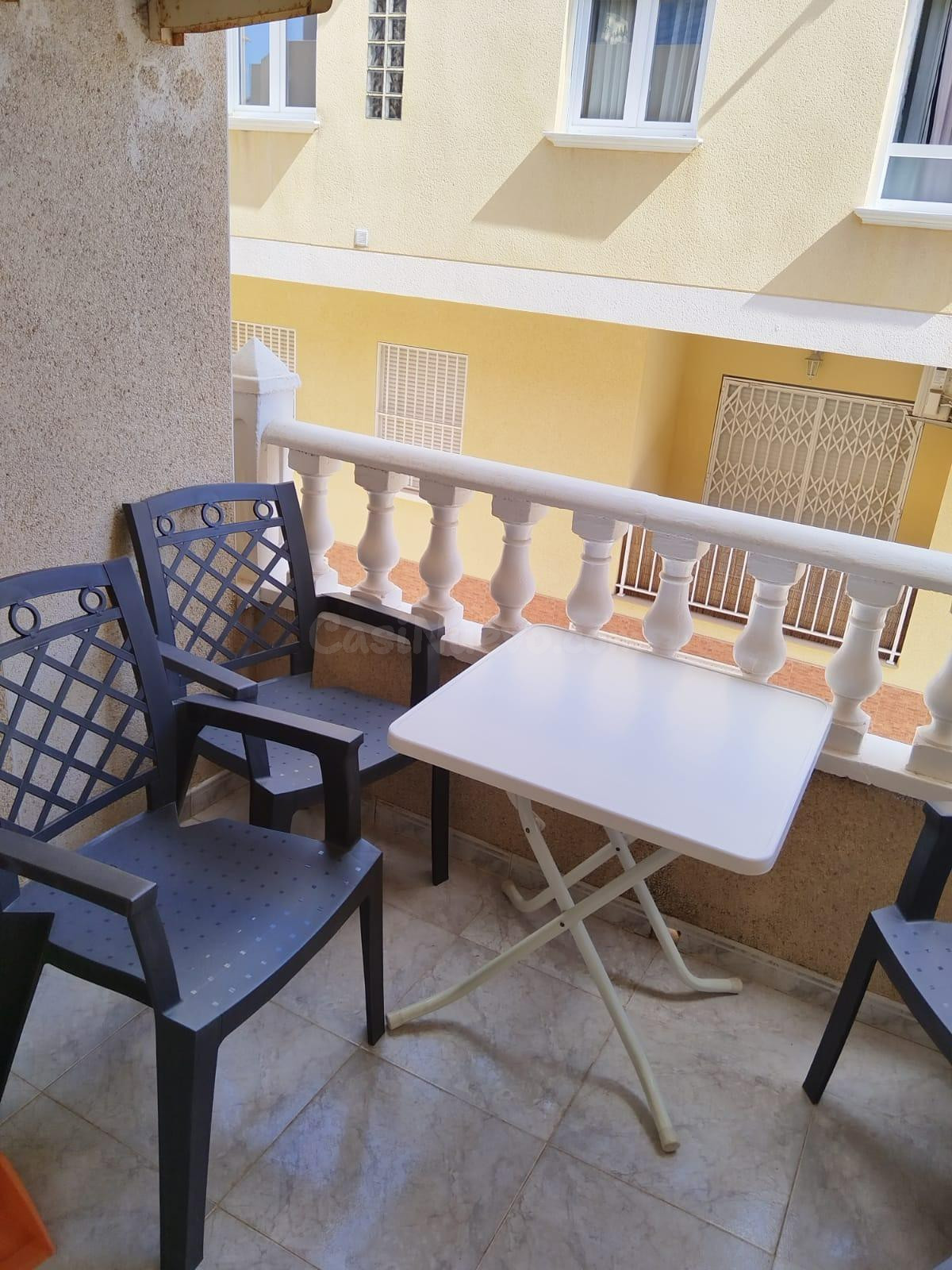 APARTAMENTO DE 2 DORMITORIOS 1 BAÑO EN TORREVIEJA (PLAYA DEL - foto 5