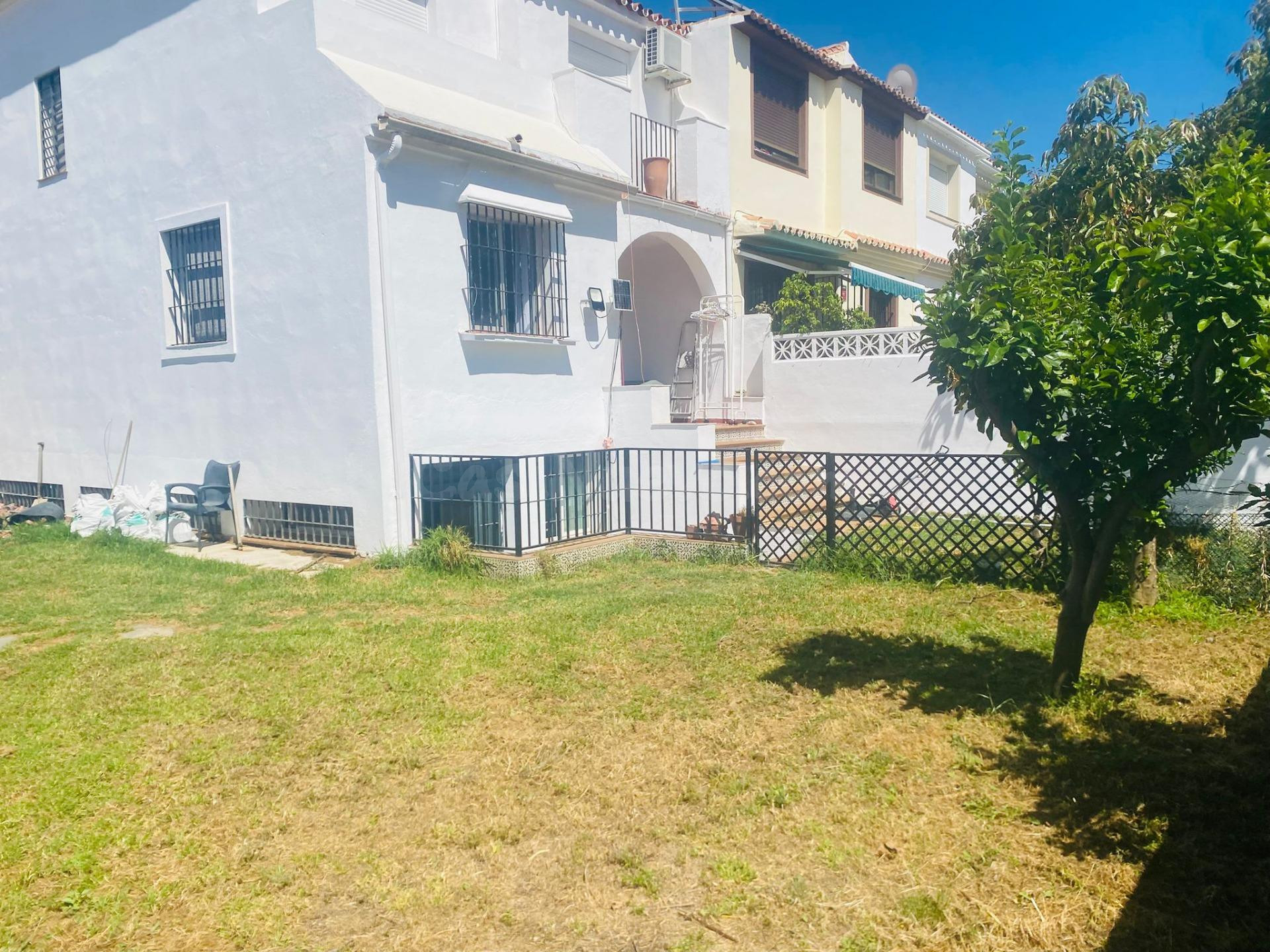 Chalet con encanto en Nueva Atalaya – Finca Pernet ✨