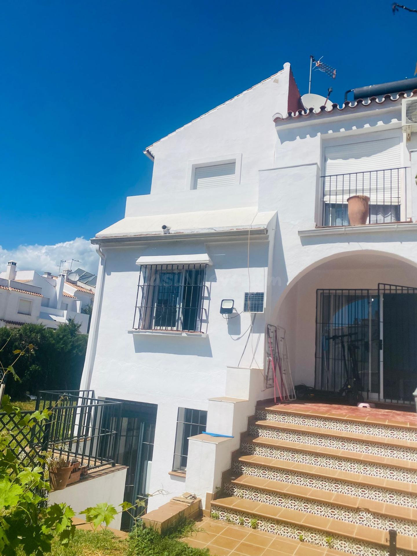 Chalet con encanto en Nueva Atalaya – Finca Pernet ✨ - foto 2