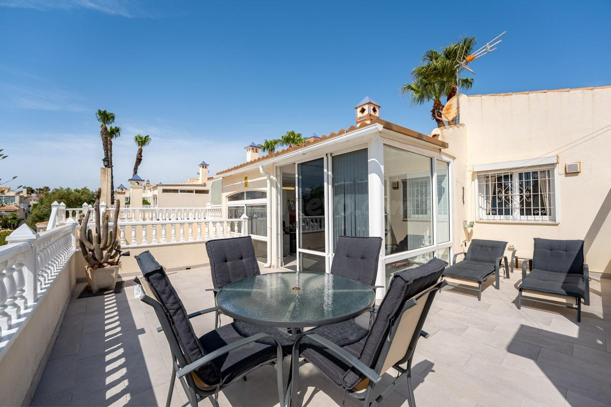 RESIDENCIAL MIRAFLORES, PRECIOSA VIVIENDA - foto 4