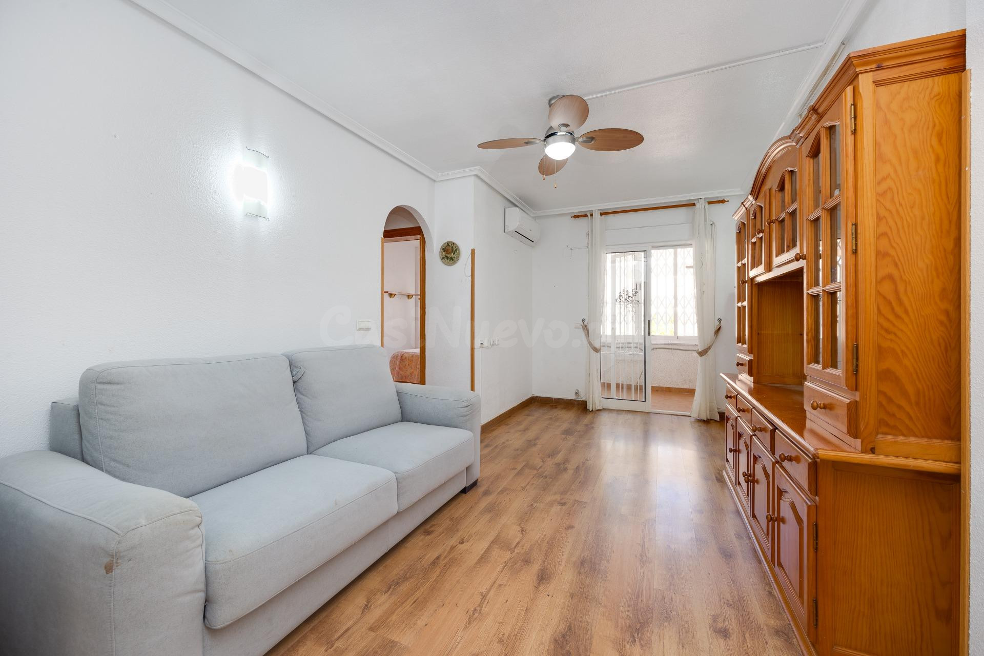 Apartamento 2 dormitorios con parking y piscina comunitaria  - foto 2