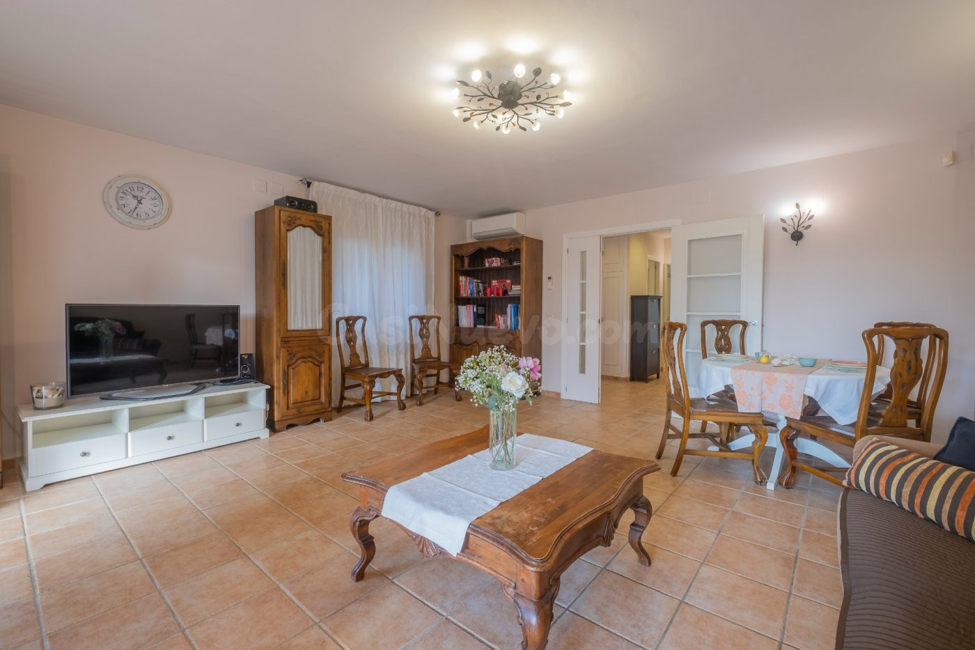 Gran casa en Urb Covamar de 5 hab con garaje de 3 vehículos - foto 4