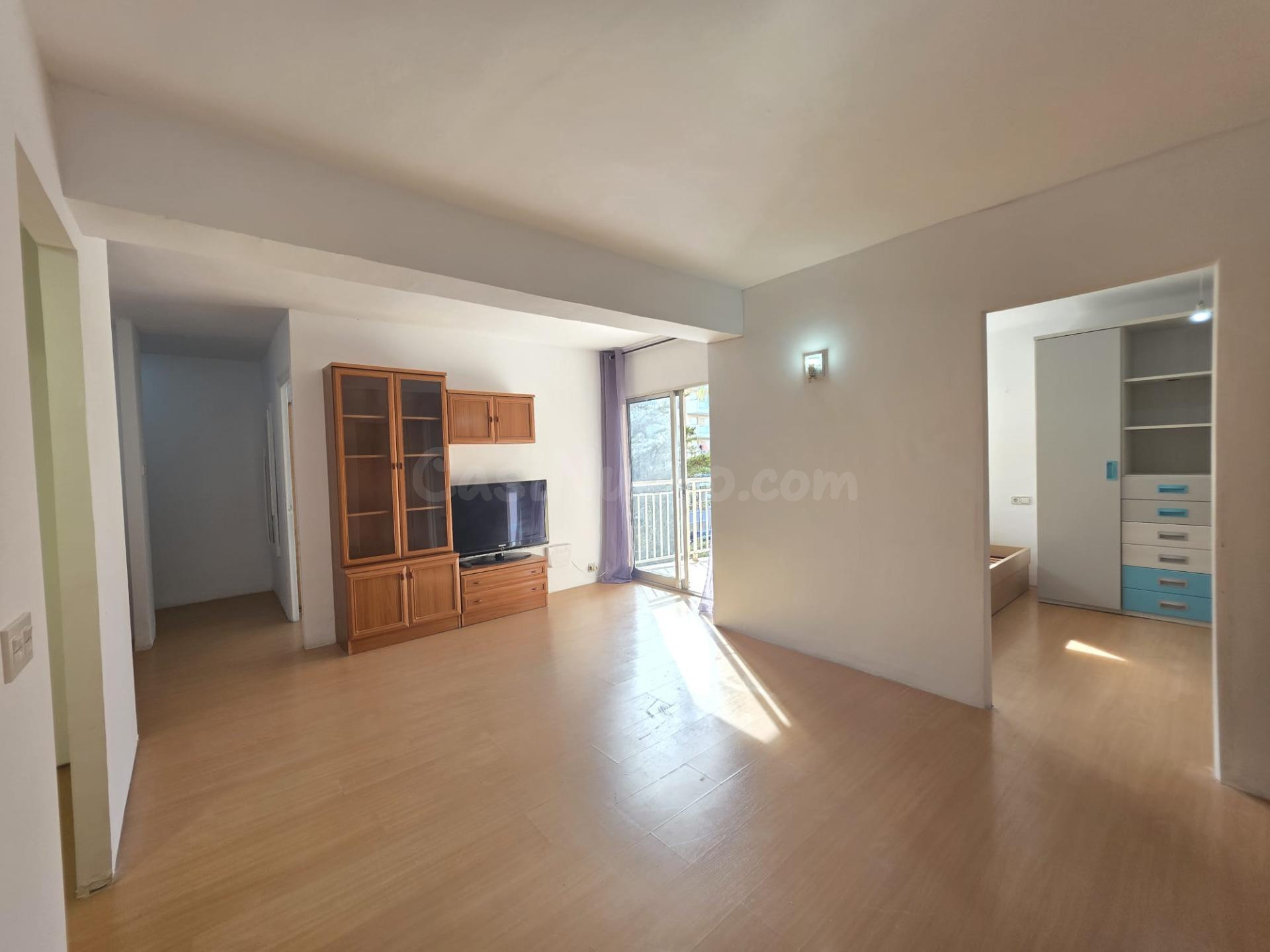 PISO DE 3 habitaciones EN CALLE BARCELONA