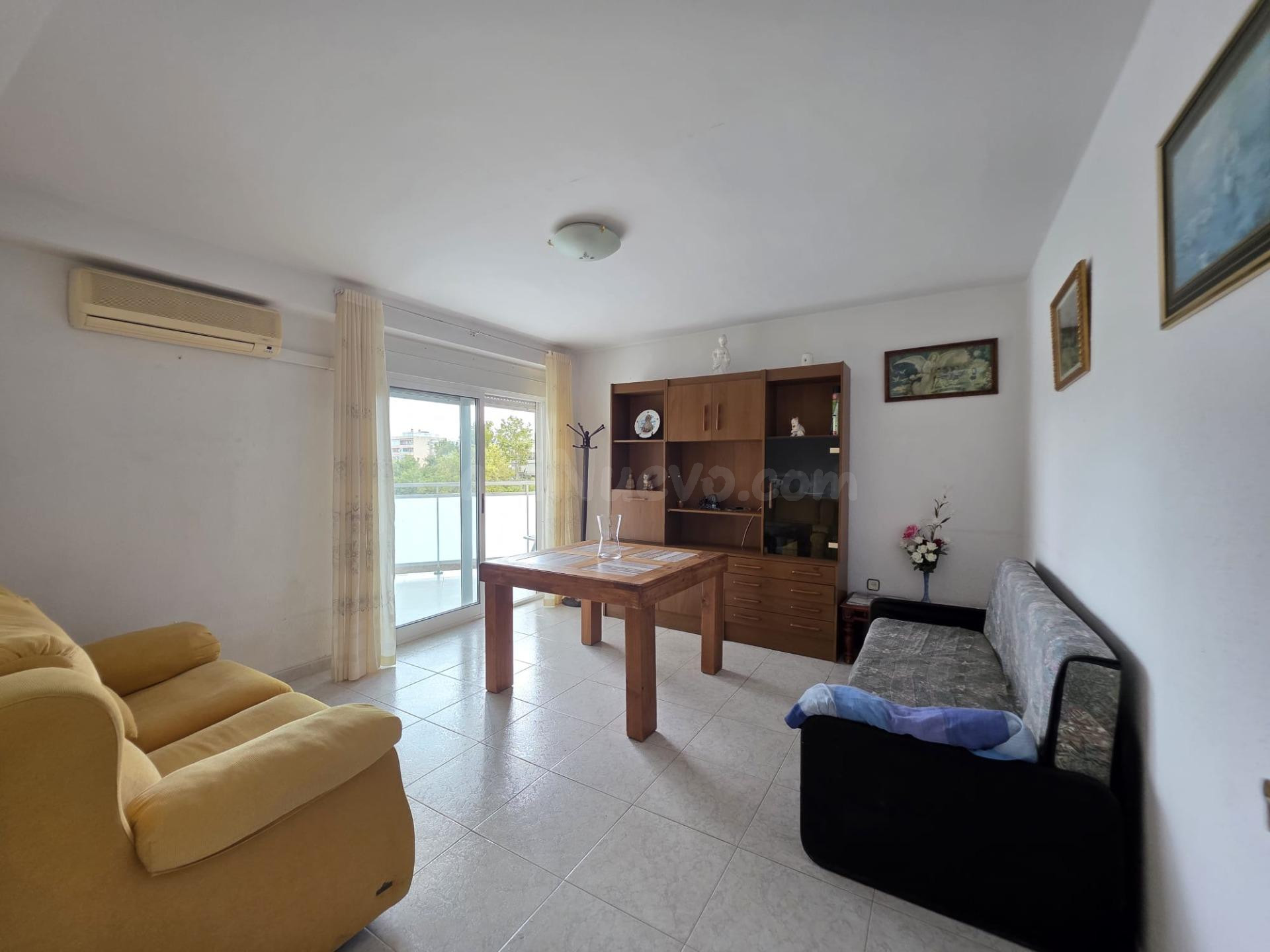 PISE DE 2 habitaciones EN ZONA CENTRO A 200M DE LA PLAYA